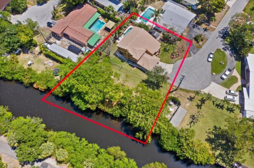 497 14th St, Boca Raton FL  33432-1414 exterior