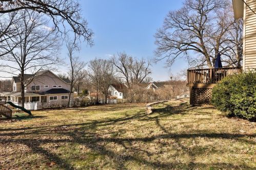 353 Frieda Ave, Saint Louis MO 63122-5425 exterior