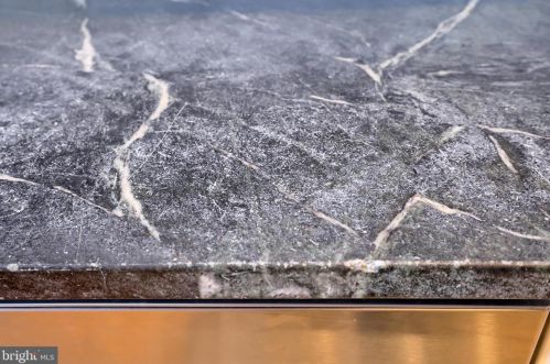 111 Lime St, Lancaster PA 17602-3638 exterior