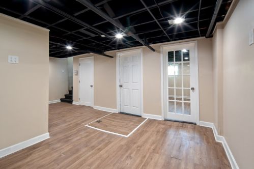 10238 Eberhart Ave, Chicago IL  60628-2210 exterior