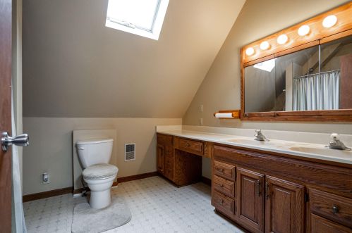 2141 54 St, Milwaukee WI 53219-1603 exterior