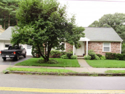 605 Grove St, Newton, MA 02462-1316