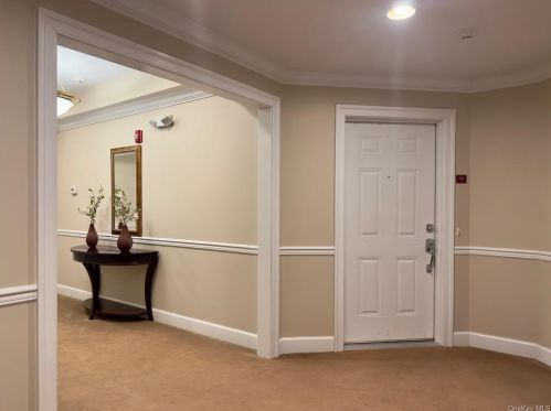 1337 Kirkland Ct, Central Islip, NY 11722-4484