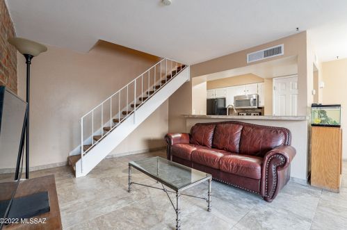 6616 Calle La Paz, Tucson, AZ 85715-4028