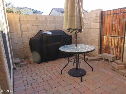 5432 Albeniz Pl, Phoenix AZ 85043-1971 exterior