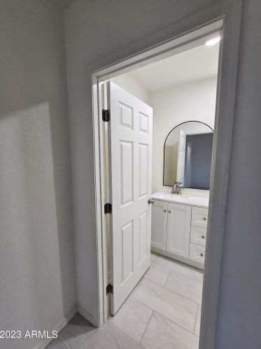 2932 Diamond St, Phoenix AZ  85008-5015 exterior