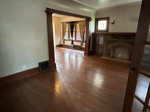 3336 44th St, Milwaukee WI  53219-4811 exterior