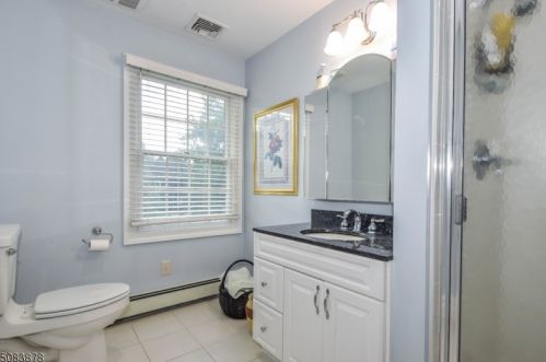 1 Briarcliffe Dr, Scotch Plains NJ 07076-2314 exterior