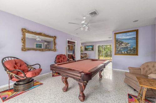 3113 Monte Vis St, Fort Pierce FL 34952-6002 exterior