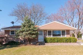 5501 Camden Rd, Madison, WI 53716-3249