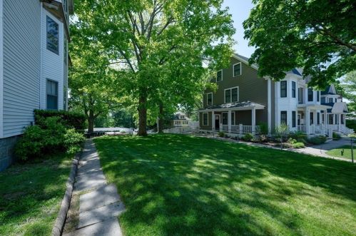 55 Brown Ave, Boston MA exterior