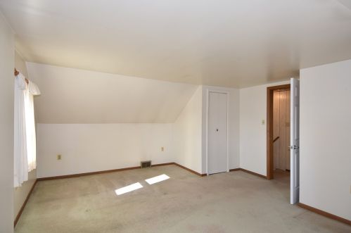 7934 Elm St, Pittsburgh PA 15221-1920 exterior