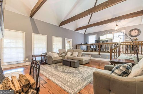 1620 Chevron Way, Atlanta GA  30350-4430 exterior