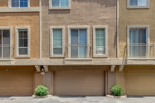 18250 Cave Creek Rd, Phoenix AZ  85032-1004 exterior