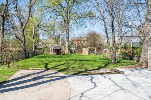 2441 111, Milwaukee WI 53226-4111 exterior