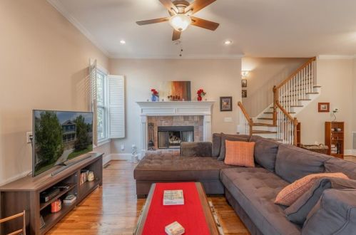 1110 Francis St, Atlanta GA 30318-5322 exterior