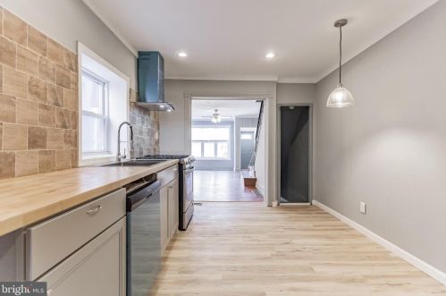 2632 6 St, Philadelphia PA 19120-3706 exterior