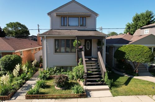 6337 Byron St, Chicago, IL 60634-2401