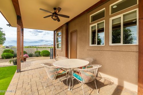 34118 12th St, Phoenix AZ  85085-7751 exterior