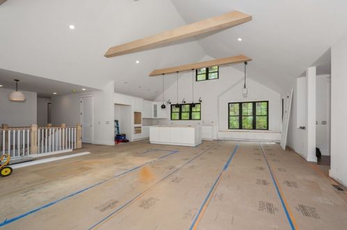 645 Glendale Rd, Wilbraham MA 01095 exterior