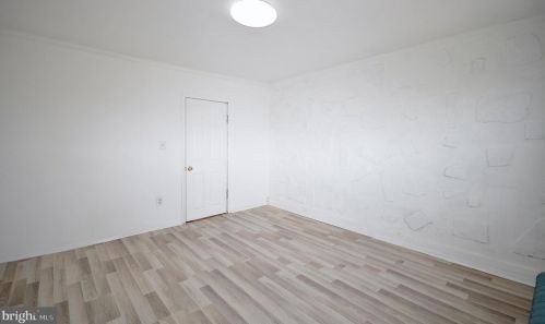 172 Grange Ave, Philadelphia PA 19120-1852 exterior