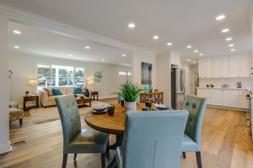 621 Monterey Ave, Capitola CA 95010-3614 exterior