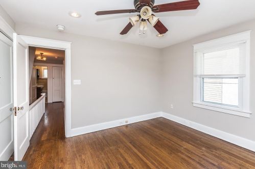 54 Elmwood Ave, Manor PA 19036-2321 exterior