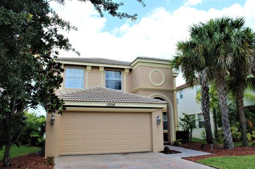 12016 Knightsbridge Ln, Fort Pierce, FL 34987-2730