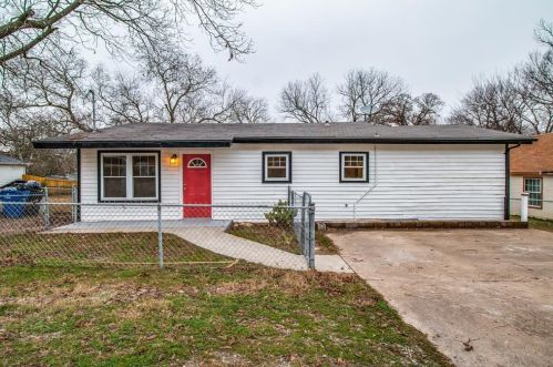 921 Baker St, Denison, TX 75020-7507