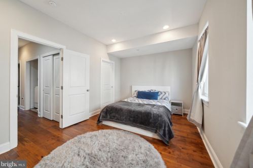 1424 Front St, Philadelphia PA  19147-3902 exterior