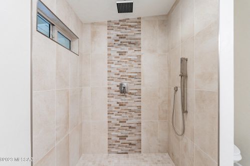 5862 Camino Arenosa, Tucson AZ  85718-4650 exterior