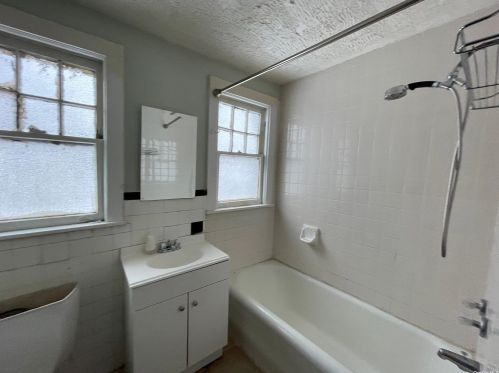 26 Devonia Ave, Mount Vernon NY 10552-1007 exterior