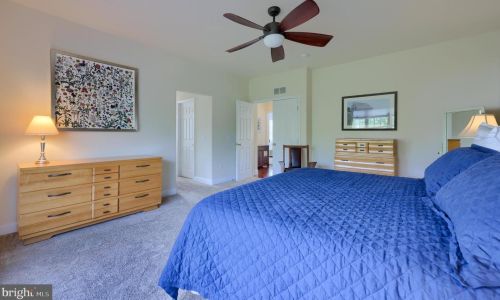 1404 Banner Dr, Lancaster PA 17601-4580 exterior