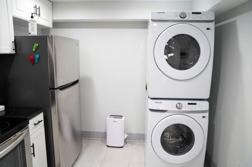 99 Holly Rd, Atlanta GA 30314-2002 exterior