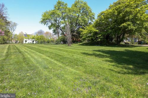 10 Ardmore Ave, Ardmore PA 19003-1017 exterior