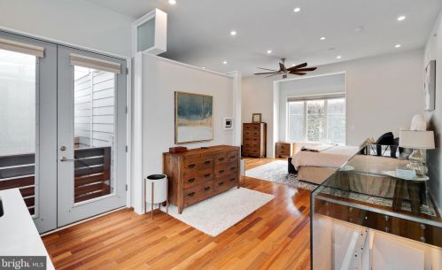 970-74 Leithgow St, Philadelphia PA  19123-1440 exterior