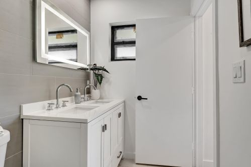 235 20 St, Boca Raton FL 33431-8013 exterior