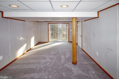 2808 Schubert Dr, Silver Spring MD 20904-6881 exterior