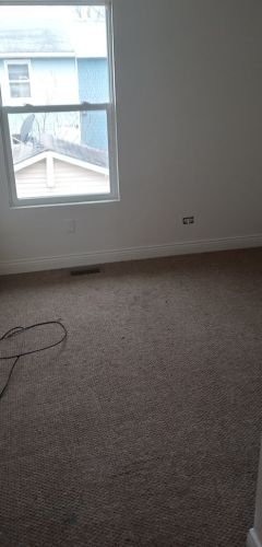 1224 Collier Ct, Waukegan IL 60085-7658 exterior