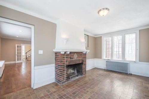 27 Frst St, Torrington CT 06790-4904 exterior