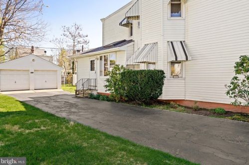 518 Schiller Ave, Trenton NJ 08610-6029 exterior