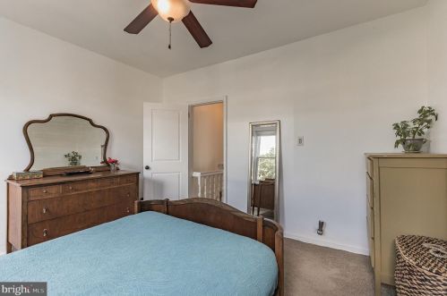 1638 Lawrence St, Philadelphia PA 19120-1859 exterior