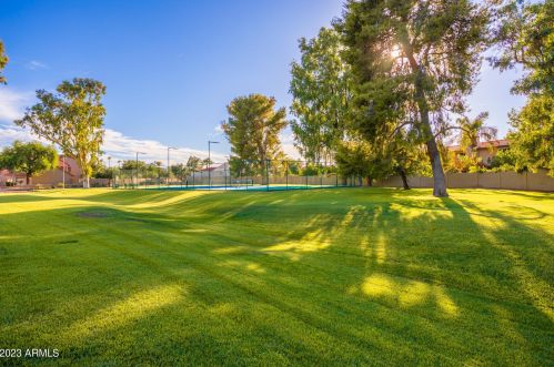 4540 Cortez St, Phoenix AZ 85028-2315 exterior