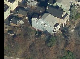 35 Schuyler Ave, Newark, NJ 07112-1619