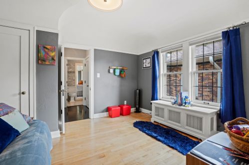 2723 Edgewood Ave, Milwaukee WI  53211-2913 exterior