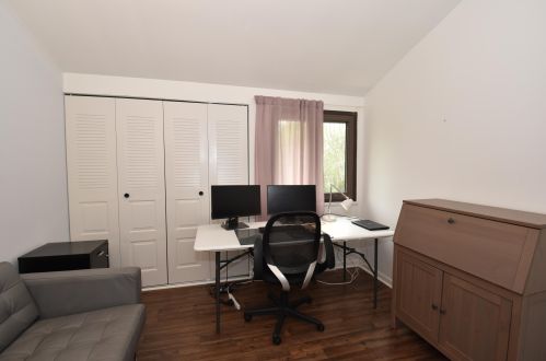 4888 19 St, Milwaukee WI 53209-5757 exterior