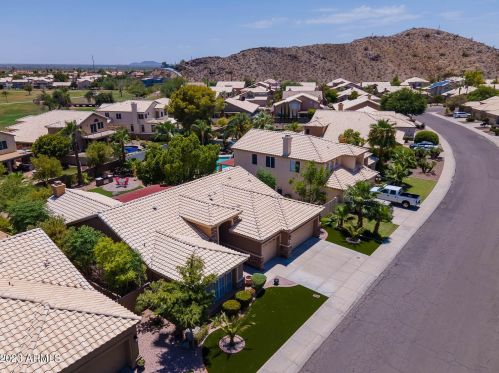 16043 27th Pl, Phoenix AZ  85048-9295 exterior