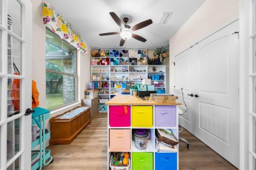 9088 Tara Cir, Milton FL 32583-8147 exterior