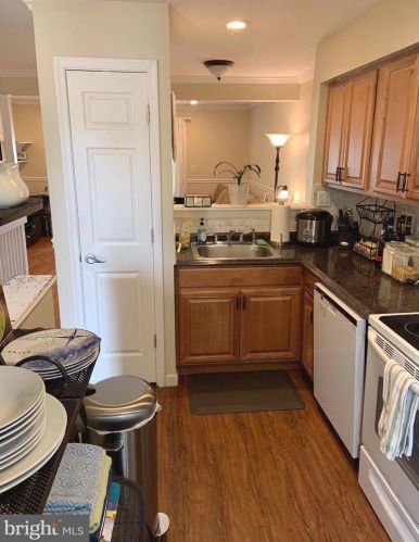 3016 Shepperton Ter, Silver Spring MD  20904-6709 exterior