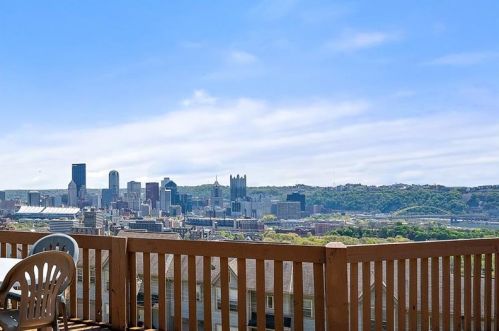 1845 Clayton Ave, Pittsburgh PA  15214-3840 exterior